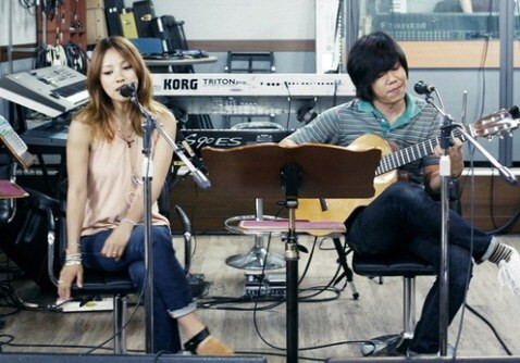 'Nữ hoàng Kpop' Lee Hyori tái xuất quá đỗi gợi cảm ảnh 7