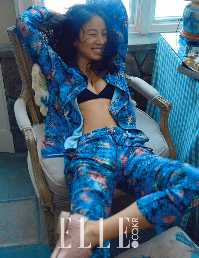Lee Hyori: Vẹn nguyên vẻ đẹp gợi cảm, cá tính và nổi loạn ảnh 1