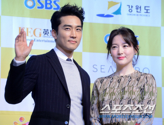 Vẻ đẹp tinh khôi cuốn hút của ‘nàng Dae Jang Geum’ ảnh 13