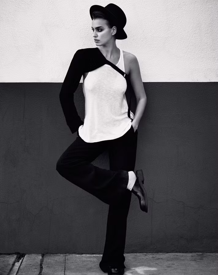 Mỹ nhân Nga Irina Shayk khác lạ với style quý ông ảnh 9