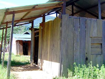 Ngôi nhà bỏ hoang vì không ai ở sau khi chủ nhà chết bệnh