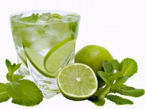 Chanh có thể ngừa ung thư miệng, ung thư vòm họng (Ảnh minh họa).