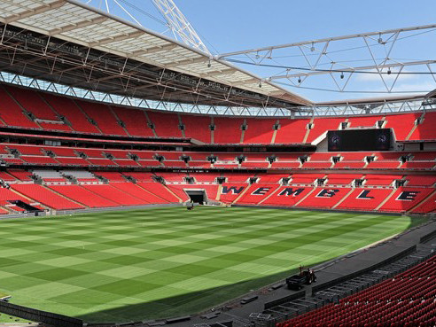 Wembley đã sẵn sàng cho chung kết lần thứ 7