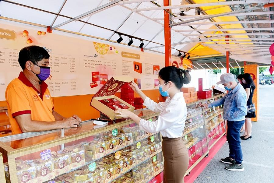 Năm nay, Kido tạm ngưng sản xuất bánh trung thu, mảng đem lại 160 tỷ đồng doanh thu năm 2020