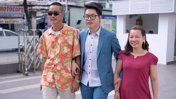 Đức Phúc khiến khán giả dậy sóng với ngoại hình mới ảnh 7