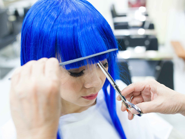 Cả ê kíp đã bàn bạc để tạo mái tóc thật ưng ý, hợp khuôn mặt Thanh Thảo mà còn phải ấn tượng với khán giả