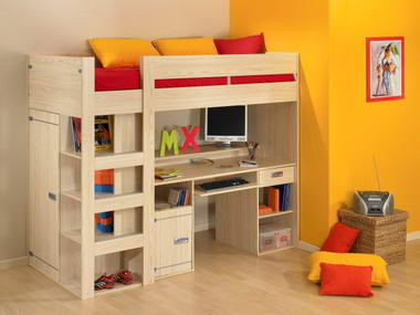 Không gian ngọt ngào, lãng mạn cho những nàng công chúa nhỏ Một không gian ấm áp với gam màu be của gỗ tự nhiên Những điểm nhấn sắc màu mạnh mẽ thể hiện cá tính của bé