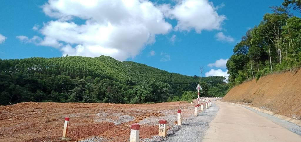 Phát triển đường vành đai biên giới đang được tỉnh Lạng Sơn chú trọng thực hiện -Ảnh: PV Phát triển đường vành đai biên giới đang được tỉnh Lạng Sơn chú trọng thực hiện -Ảnh: PV