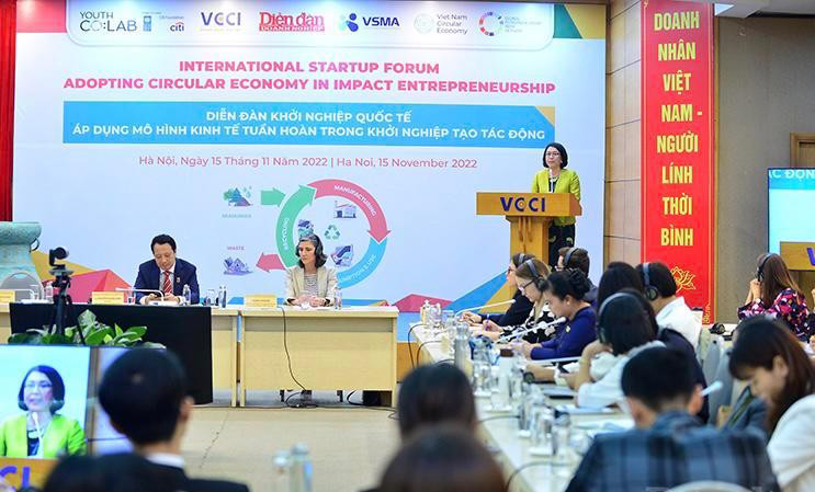 Toàn cảnh Diễn đàn Khởi nghiệp quốc tế: “Áp dụng mô hình kinh tế tuần hoàn trong khởi nghiệp tạo tác động” Toàn cảnh Diễn đàn Khởi nghiệp quốc tế: “Áp dụng mô hình kinh tế tuần hoàn trong khởi nghiệp tạo tác động”