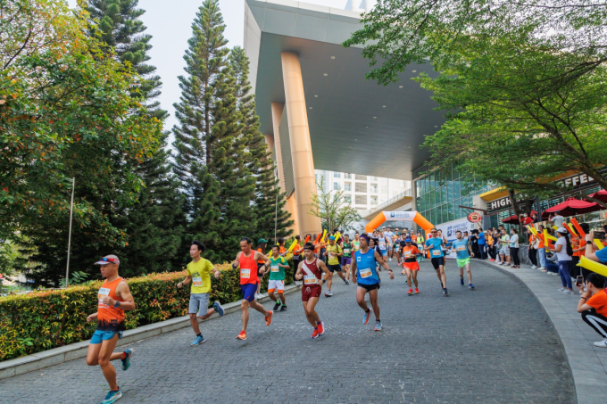 Không gian và cảnh quan xanh mát tại Ciputra Hanoi giúp giải chạy nhẹ nhàng hơn. Ảnh: Ciputra Hanoi Không gian và cảnh quan xanh mát tại Ciputra Hanoi giúp giải chạy nhẹ nhàng hơn. Ảnh: Ciputra Hanoi