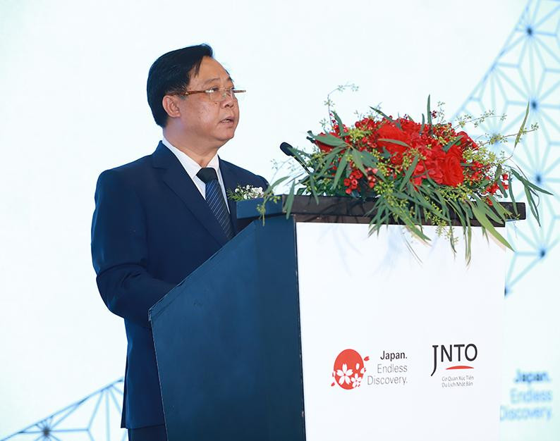 Theo ông Nguyễn Văn Thủy, Phó Tổng cục trưởng Tổng cục Du lịch Việt Nam, năm 2019, Nhật Bản đứng thứ 3 trong số danh sách các quốc gia và vùng lãnh thổ gửi khách lớn nhất tới Việt Nam. Theo ông Nguyễn Văn Thủy, Phó Tổng cục trưởng Tổng cục Du lịch Việt Nam, năm 2019, Nhật Bản đứng thứ 3 trong số danh sách các quốc gia và vùng lãnh thổ gửi khách lớn nhất tới Việt Nam.