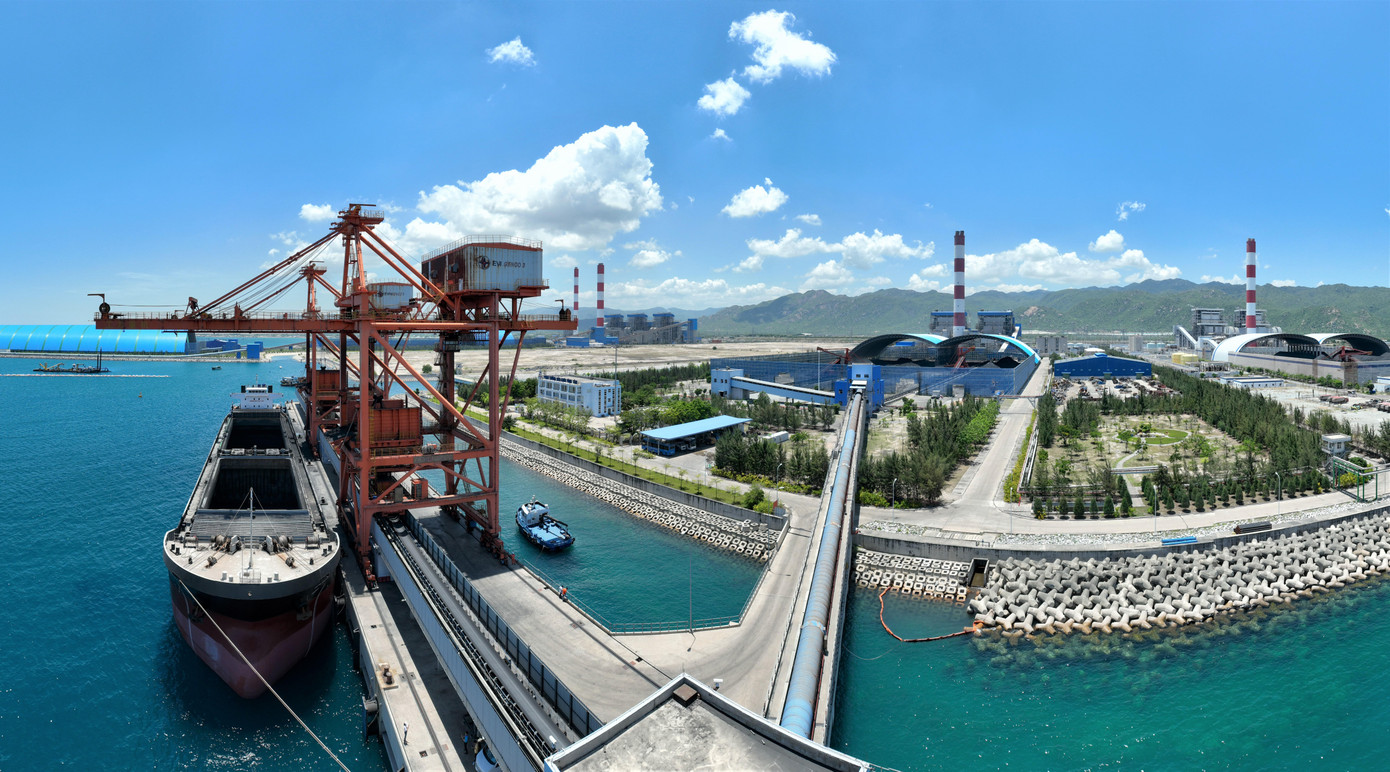 Khu vực Cầu cảng than của nhà máy Vĩnh Tân 2