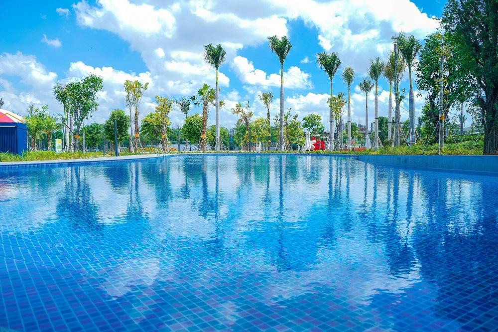 Khu đô thị thương mại giải trí Gem Sky World rộng 92 ha tại Long Thành với nhiều công trình và tiện ích hạ tầng đã hoàn thiện, mang đến diện mạo đầy sức sống.