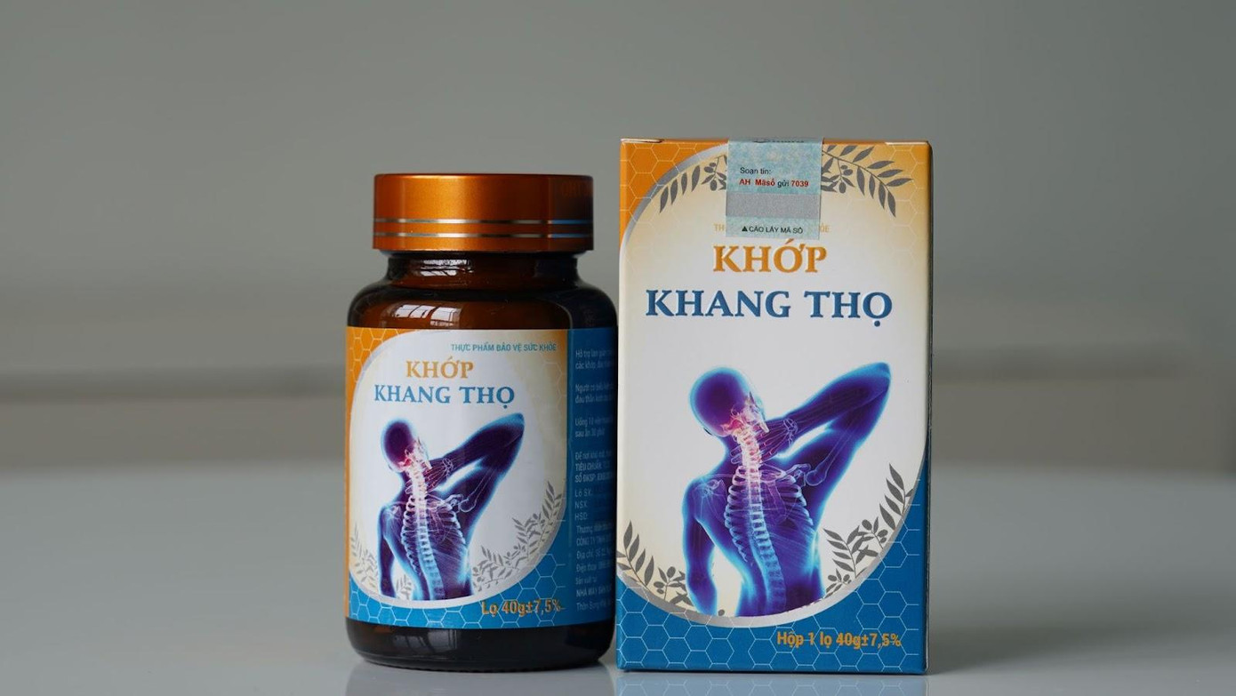 Sản phẩm Khang Thọ chính hãng có tem chống hàng giả, mã số cào và trọng lượng 40g/lọ được in trên bao bì