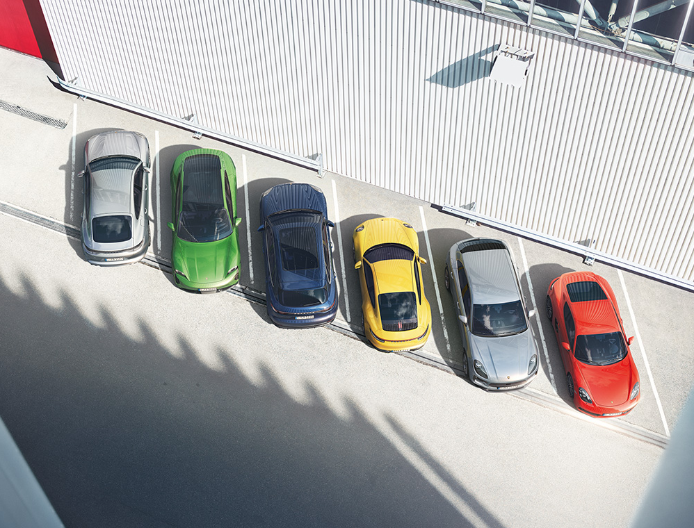 Dải sản phẩm của Porsche với hàng loạt mẫu xe thể thao trứ danh