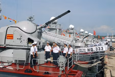 Hội đồng thi kiểm tra tàu Vùng 3 tham dự hội thi