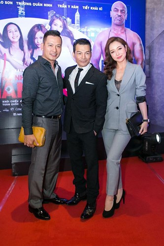 Jennifer Phạm quyến rũ rạng ngời tại lễ ra mắt phim của Trần Bảo Sơn ảnh 2