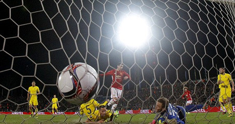 Mkhitaryan ghi bàn, M.U nắm lợi thế trước Rostov ảnh 1