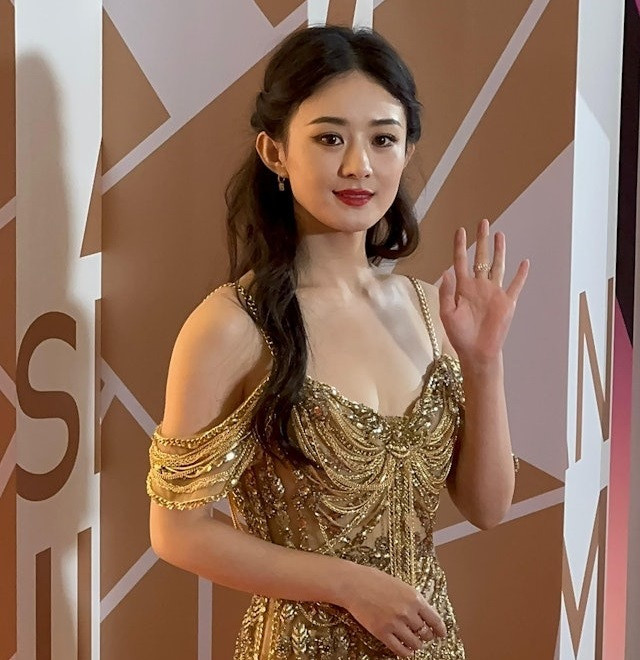 Triệu Lệ Dĩnh là tiểu hoa đán sau năm 1985 nổi tiếng nhất Hoa ngữ hiện nay. Ảnh: HK01.