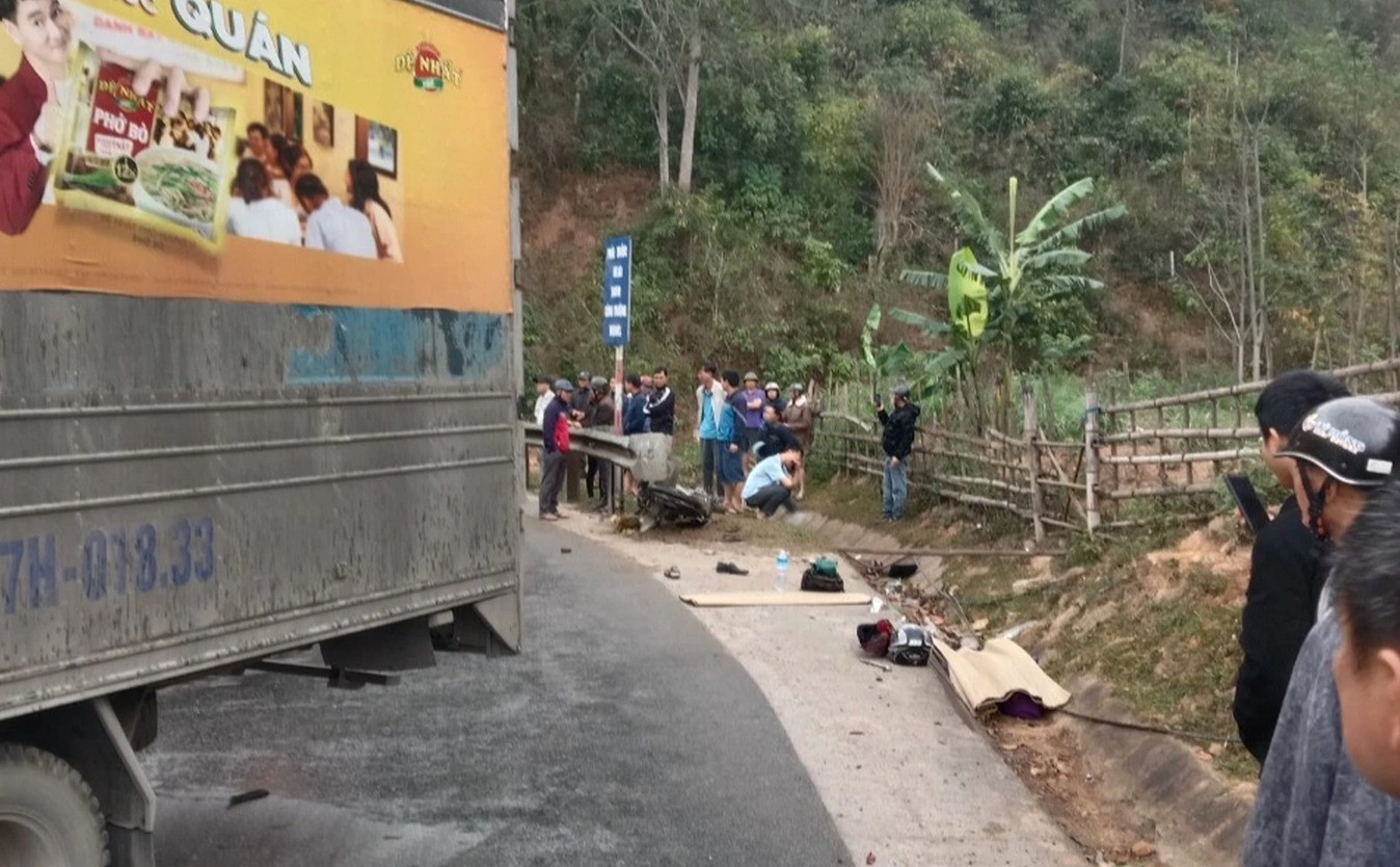 Hiện trường vụ tai nạn. Ảnh: Báo Giao thông. Hiện trường vụ tai nạn. Ảnh: Báo Giao thông.