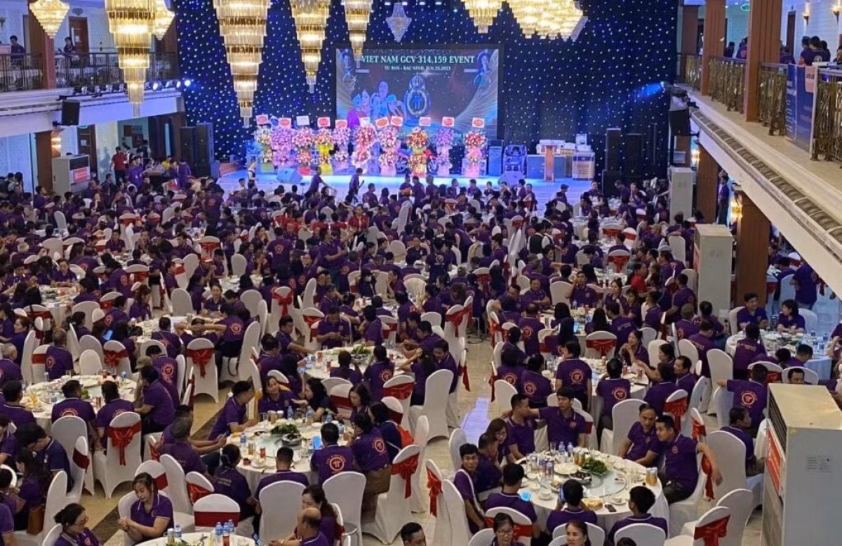 Tại nhà hàng Dabaco Từ Sơn, TP Từ Sơn, tỉnh Bắc Ninh, hơn 1.500 người đã tham gia buổi offline với chủ đề: "Việt Nam GCV 314.159$ Event". Ảnh VOV