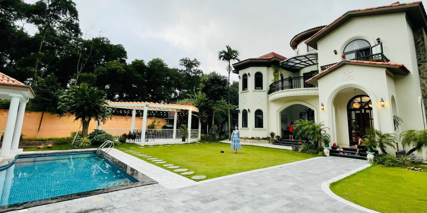 Các villa gần Hà Nội như Sóc Sơn được nhiều khách lựa chọn dịp nghỉ lễ 30/4. (Ảnh: Anbooking)