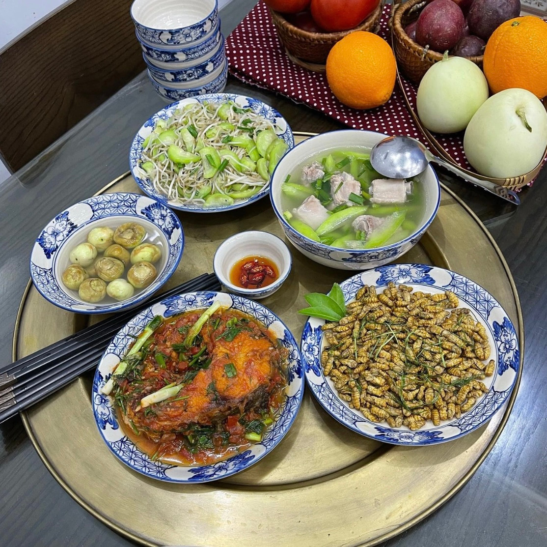 Các món cơm nhà được anh chăm chút cẩn thận (Ảnh: NVCC). Các món cơm nhà được anh chăm chút cẩn thận (Ảnh: NVCC).