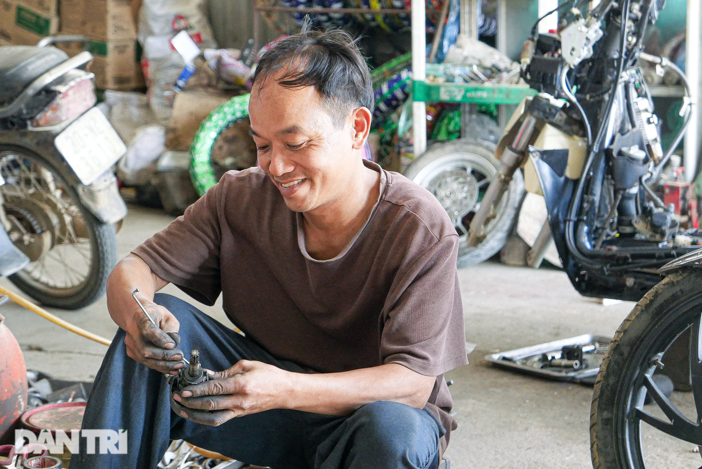 Anh Đỗ Văn Chấn.