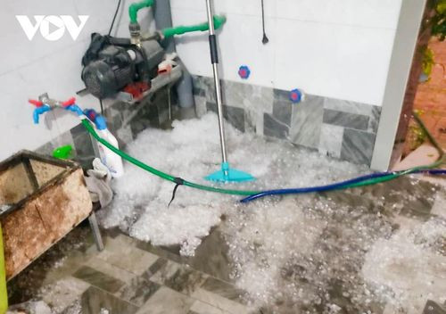 Theo cảnh báo của Đài Khí tượng Thủy văn tỉnh Điện Biên: Hiện trên sản phẩm Ra đa xác định được vùng mây gây mưa, mưa rào và dông di chuyển về phía Tây huyện Điện Biên.