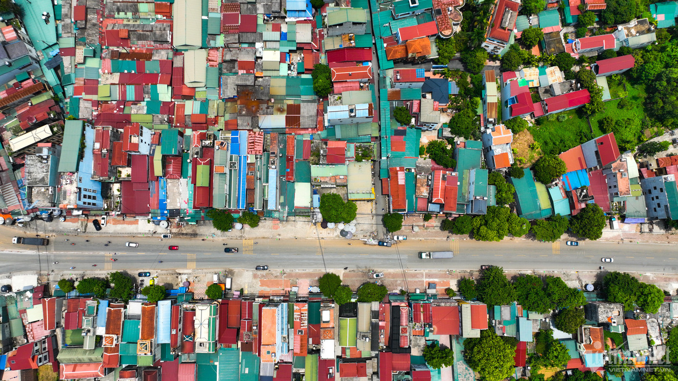 Khu đô thị vệ tinh Xuân Mai được quy hoạch ba phân khu tỷ lệ 1/2.000. Theo Viện Quy hoạch xây dựng Hà Nội, phân khu đô thị Xuân Mai (khu 1) có quy mô diện tích nghiên cứu gần 890 ha, dân số đến năm 2030 khoảng 74.300 người, số dân đô thị hơn 58.000 người. Khu đô thị vệ tinh Xuân Mai được quy hoạch ba phân khu tỷ lệ 1/2.000. Theo Viện Quy hoạch xây dựng Hà Nội, phân khu đô thị Xuân Mai (khu 1) có quy mô diện tích nghiên cứu gần 890 ha, dân số đến năm 2030 khoảng 74.300 người, số dân đô thị hơn 58.000 người.