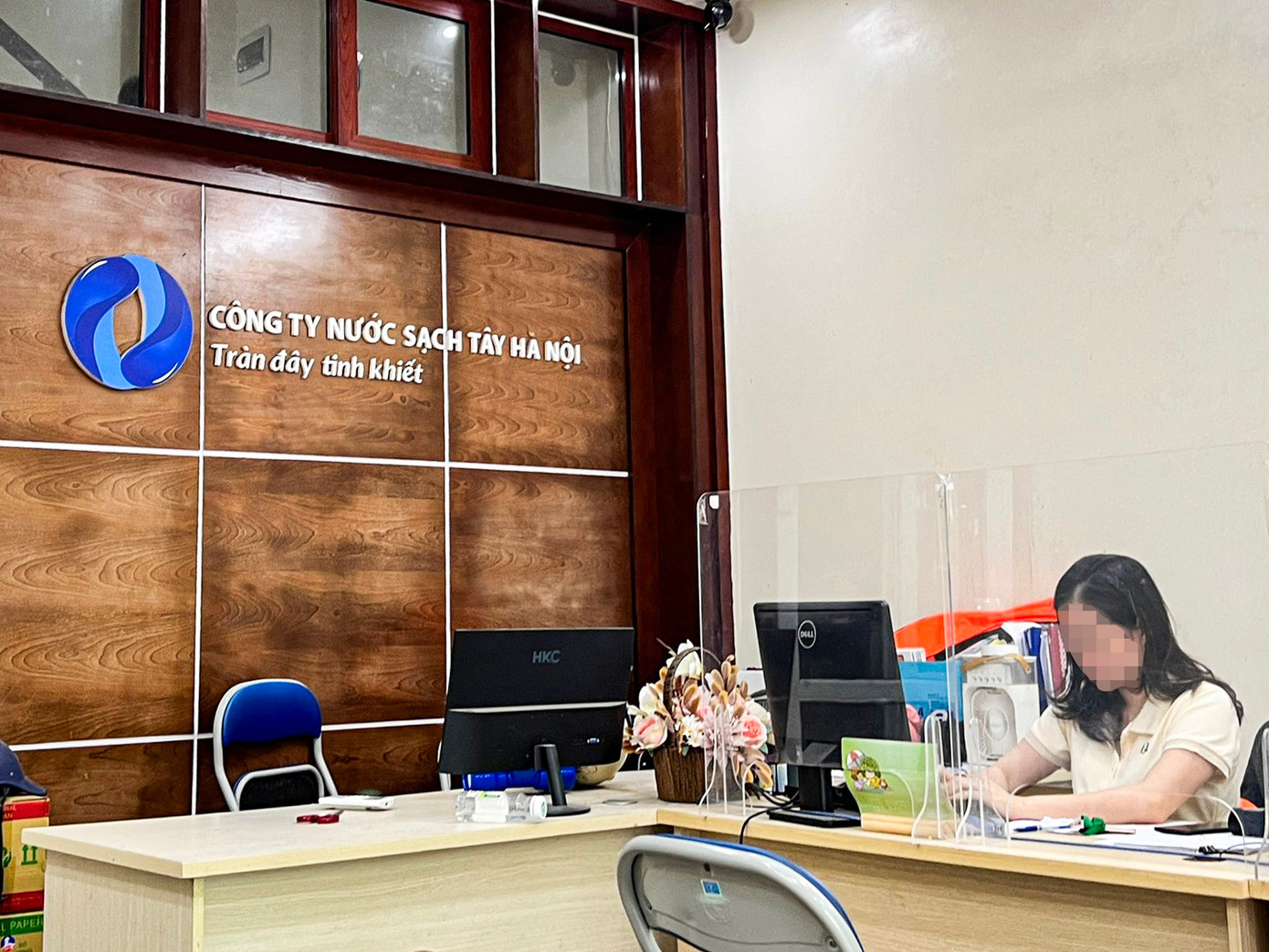 thu 81 triệu tiền nước ảnh 3 Phía doanh nghiệp chưa đưa ra phản hồi chính thức về sự việc. Ảnh: Hồng Quang.