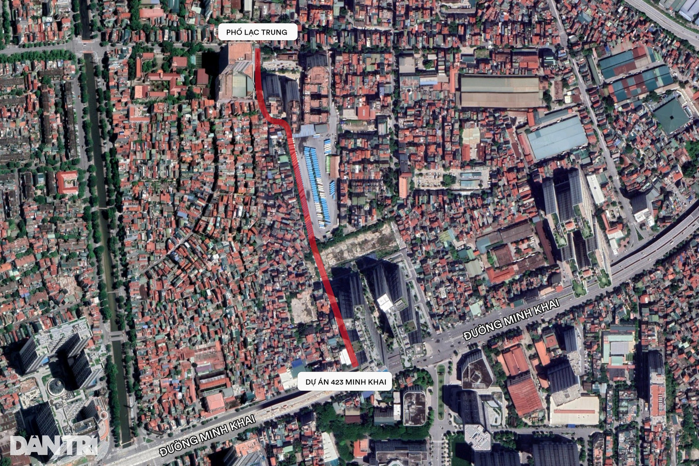 Những ngày qua, thông tin về dự án xây dựng tuyến đường "cong mềm mại" nằm trên địa bàn quận Hai Bà Trưng (TP Hà Nội) đã thu hút sự quan tâm của dư luận. Tuyến đường có chiều dài khoảng 435m, điểm bắt đầu tuyến đường giao với phố Lạc Trung và điểm cuối giao với dự án 423 Minh Khai (Ảnh: Google Map).