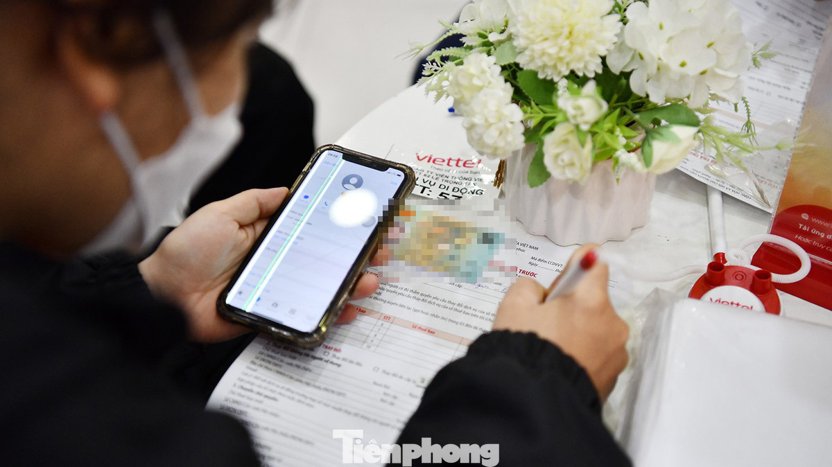 Chủ thuê bao trả trước phải điền thông tin chính chủ để cập nhật lên hệ thống nhà mạng.