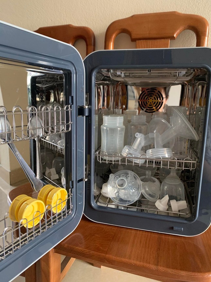 Máy tiệt trùng 3,6 triệu đồng (Ảnh: L.T).