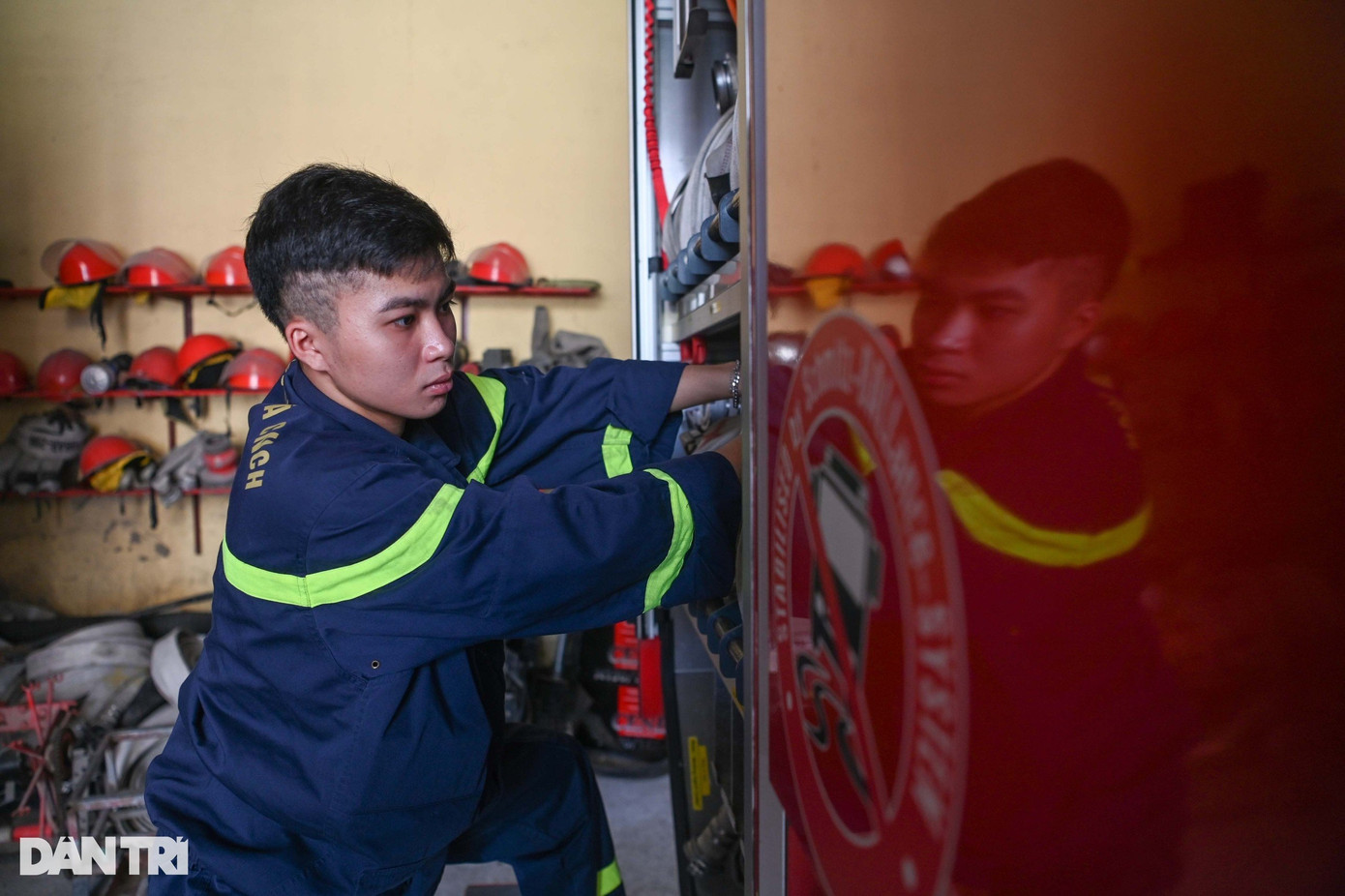 Hạ sĩ Nguyễn Quốc Trung tại đơn vị, sáng 25/9 (Ảnh: Minh Nhân).