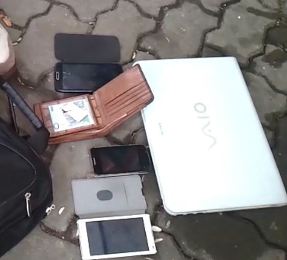 Tang vật vụ cướp giật