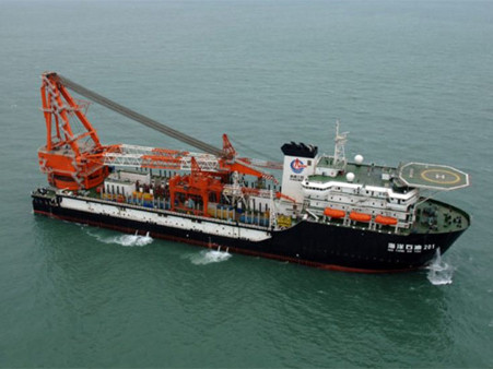 Tàu thăm dò dầu khí khổng lồ của Trung Quốc. Ảnh: World Maritime News