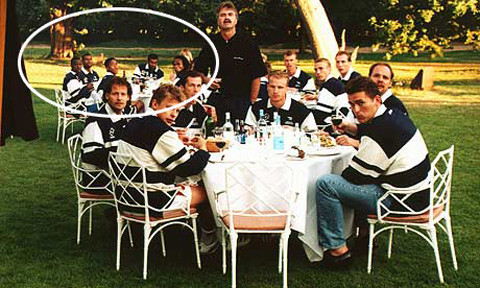 Top 10 khoảnh khắc đáng nhớ trong lịch sử EURO ảnh 5