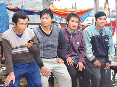 Các thuyền trưởng cứu tàu gặp nạn 