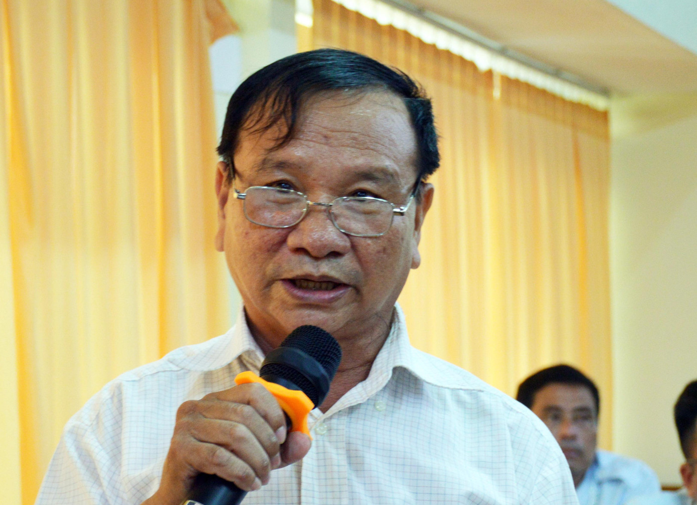 Ngư dân Cà Mau phản ảnh thực trạng ngư trường bị làm luật với ngư dân Ngư dân Cà Mau phản ảnh thực trạng ngư trường bị làm luật với ngư dân