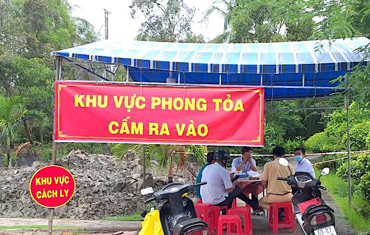 Nhiều khu vực phong toả, cách ly y tế để phòng, chống dịch lây lan Nhiều khu vực phong toả, cách ly y tế để phòng, chống dịch lây lan