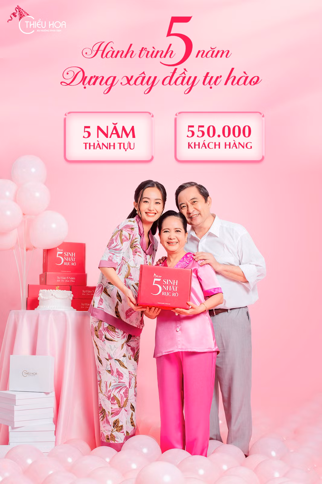 Hình ảnh kỷ niệm 5 năm của thương hiệu thời trang nữ - thời trang trung niên Thiều Hoa Hình ảnh kỷ niệm 5 năm của thương hiệu thời trang nữ - thời trang trung niên Thiều Hoa