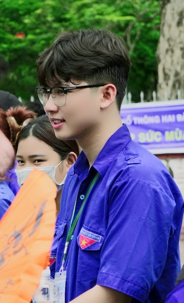 Vũ Xuân Trọng, Chủ nhiệm CLB Hiến máu trong nhiều năm của trường ĐH Luật Huế Vũ Xuân Trọng, Chủ nhiệm CLB Hiến máu trong nhiều năm của trường ĐH Luật Huế