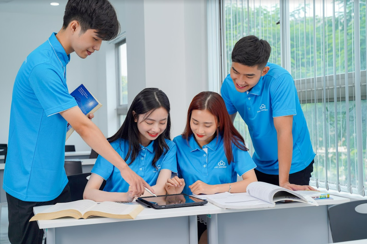 Năm 2023 Trường Đại học CMC tuyển sinh 1.300 chỉ tiêu đại học chính quy với 06 ngành đào tạo Năm 2023 Trường Đại học CMC tuyển sinh 1.300 chỉ tiêu đại học chính quy với 06 ngành đào tạo