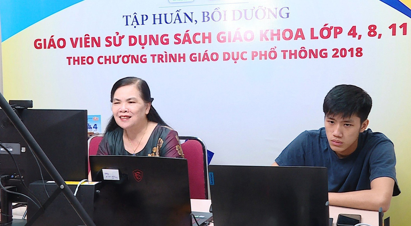 PGS.TS Nguyễn Thị Mai Phương, Chủ biên SGK Giáo dục Kinh tế và Pháp luật 11 bộ Kết nối tri thức với cuộc sống PGS.TS Nguyễn Thị Mai Phương, Chủ biên SGK Giáo dục Kinh tế và Pháp luật 11 bộ Kết nối tri thức với cuộc sống