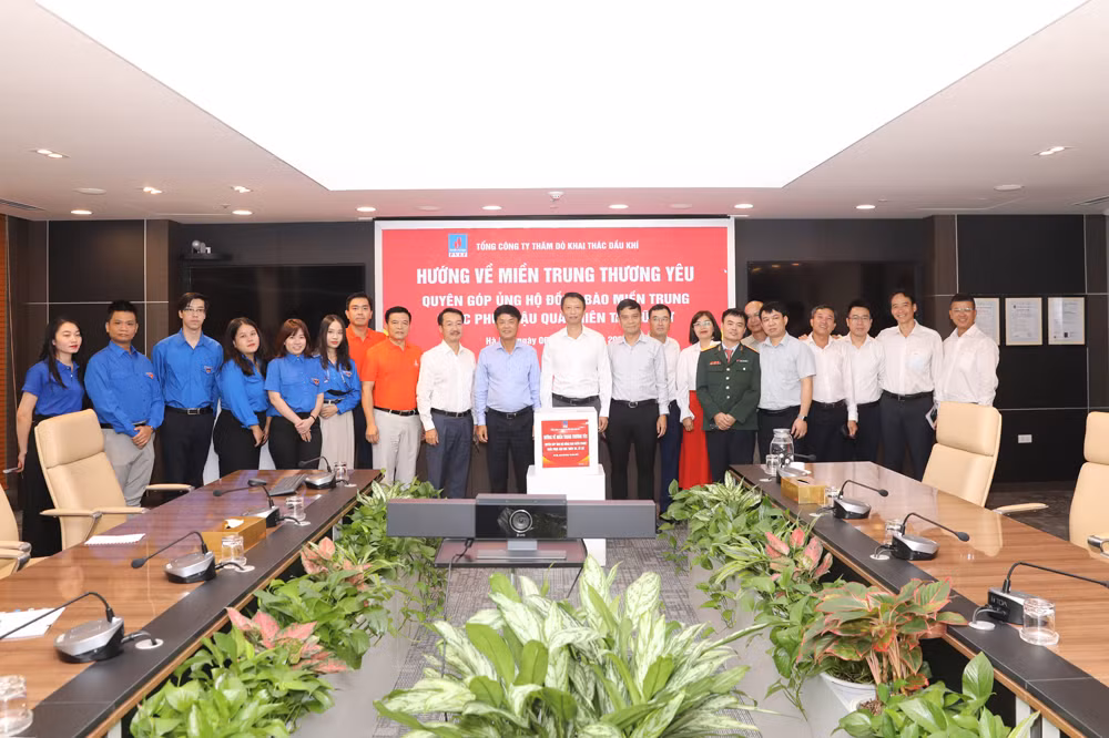 2022 Chương trình Quyên góp ủng hộ đồng bào bị bão lụt tại miền Trung