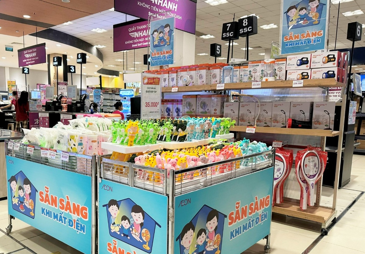 AEON Việt Nam luôn nỗ lực cung cấp các sản phẩm, dịch vụ đáp ứng kịp thời nhu cầu của khách hàng AEON Việt Nam luôn nỗ lực cung cấp các sản phẩm, dịch vụ đáp ứng kịp thời nhu cầu của khách hàng