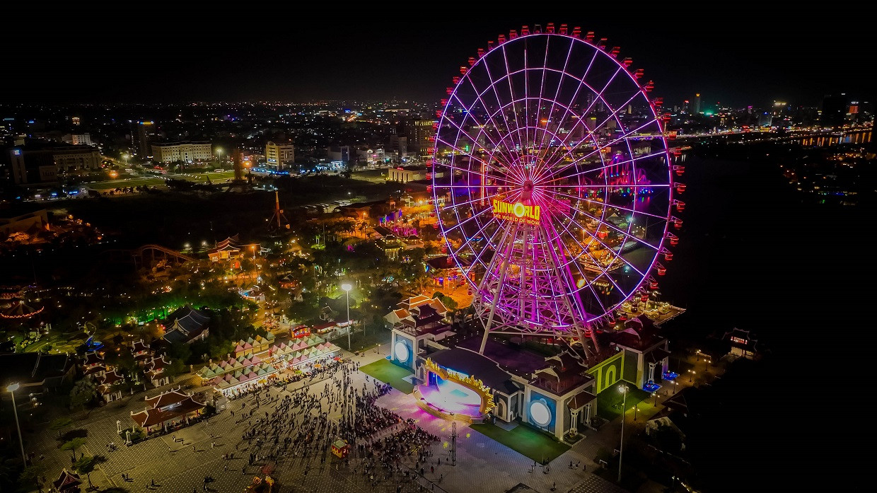 Công viên châu Á - tổ hợp vui chơi giải trí nổi bật bên sông Hàn. Ảnh Sun Group