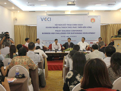 Hội nghị đối thoại chính sách: Doanh nghiệp và thách thức phát triển bền vững