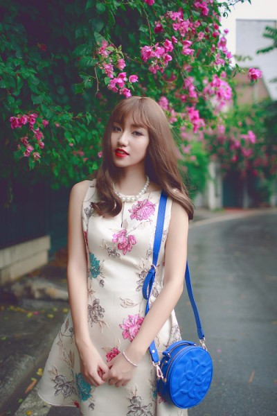 Á hậu Trà My xinh tươi giữa trời thu Hà Nội ảnh 4